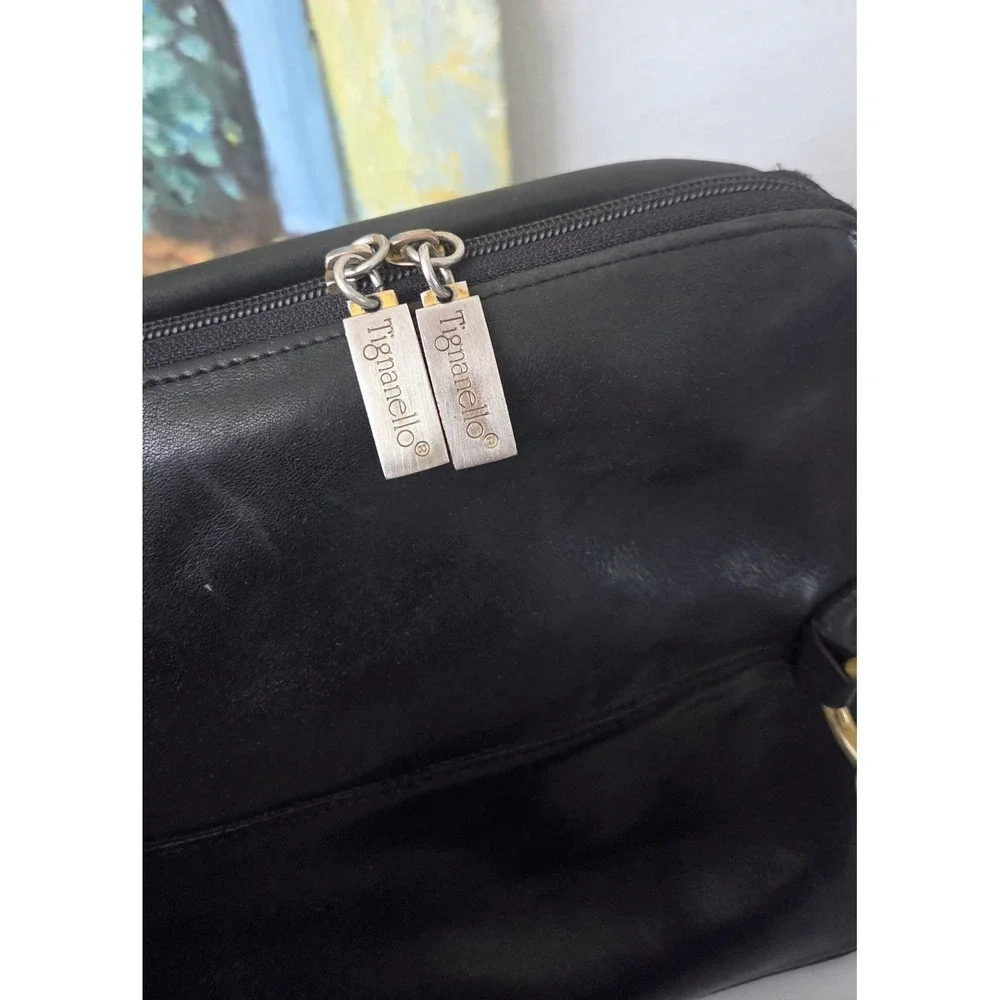 Tignanello Black Soft Leather Sling Backpack Purse Bag Vintage Y2K Convertible‎